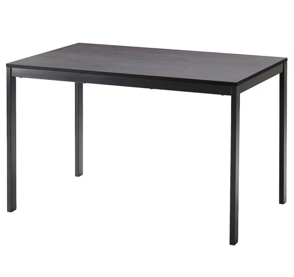 Masa Ikea neagra