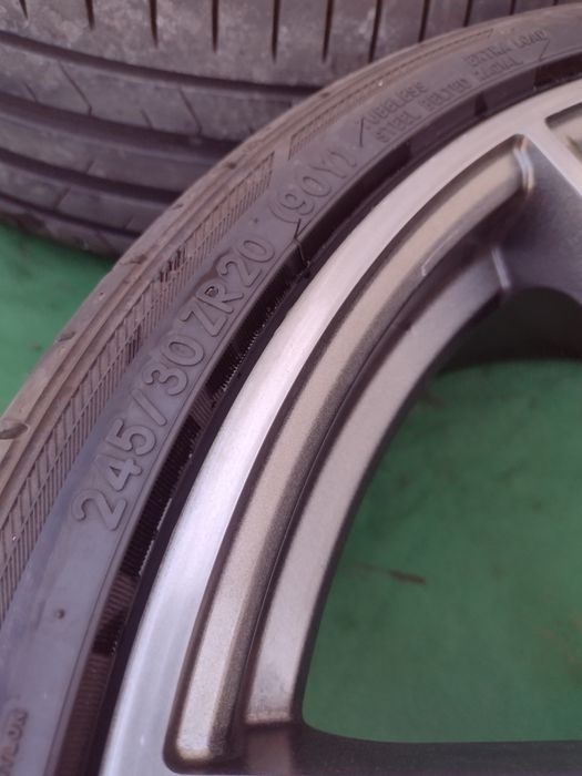 AEZ  20-5x112 ET40 8j Шкода Октавия vrs
