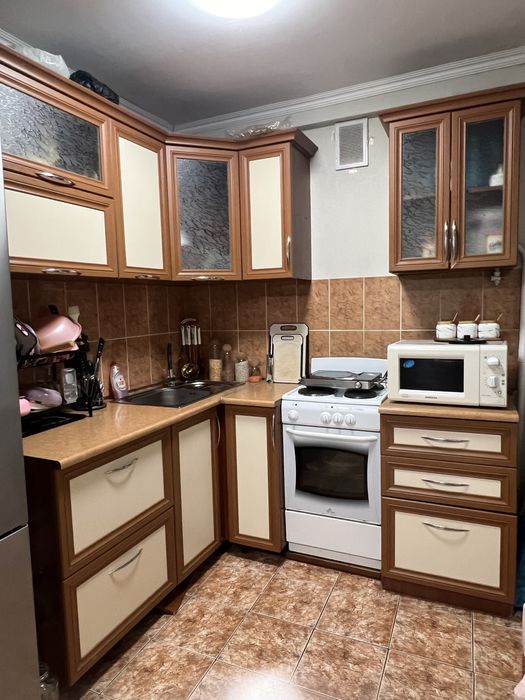 Кухонный гарнитур срочно