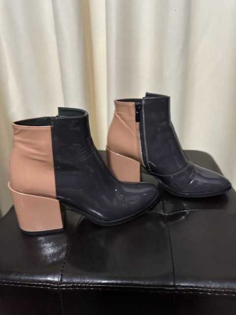ghete piele musette