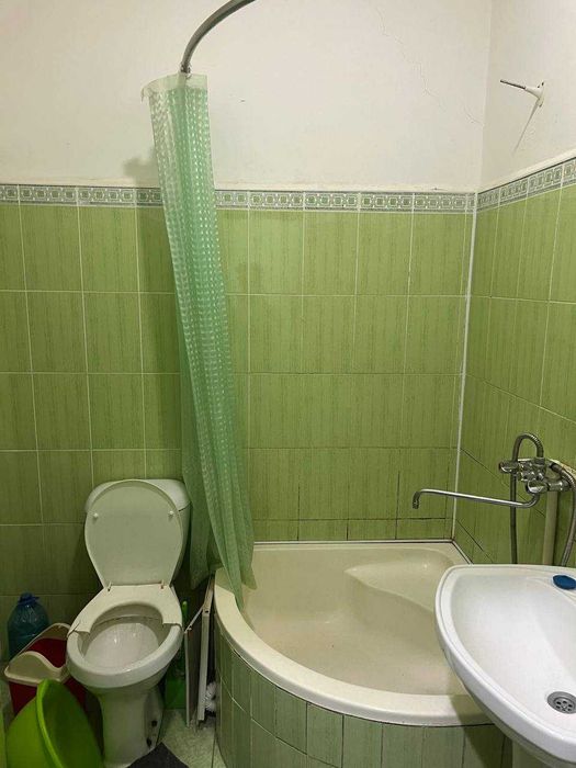 Продаётся 1х комн квартира на 1 этаже Ор-р Конечка мечеть