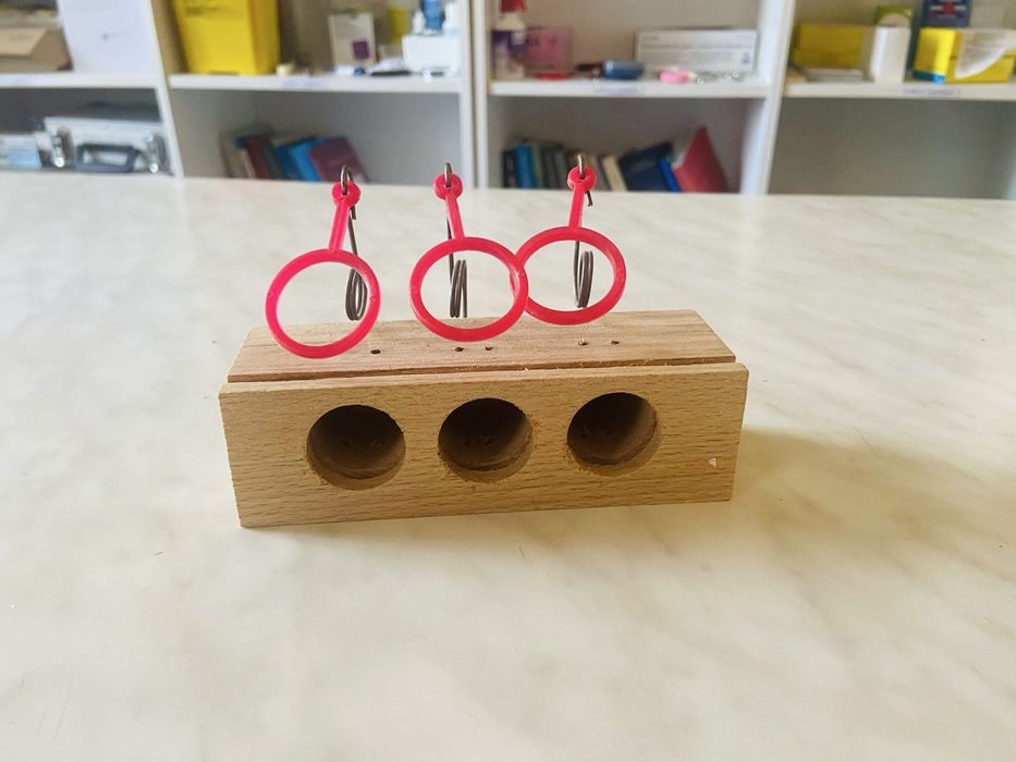 Capcane tradiționale din lemn pentru șobolani și șoareci – de vânzare!