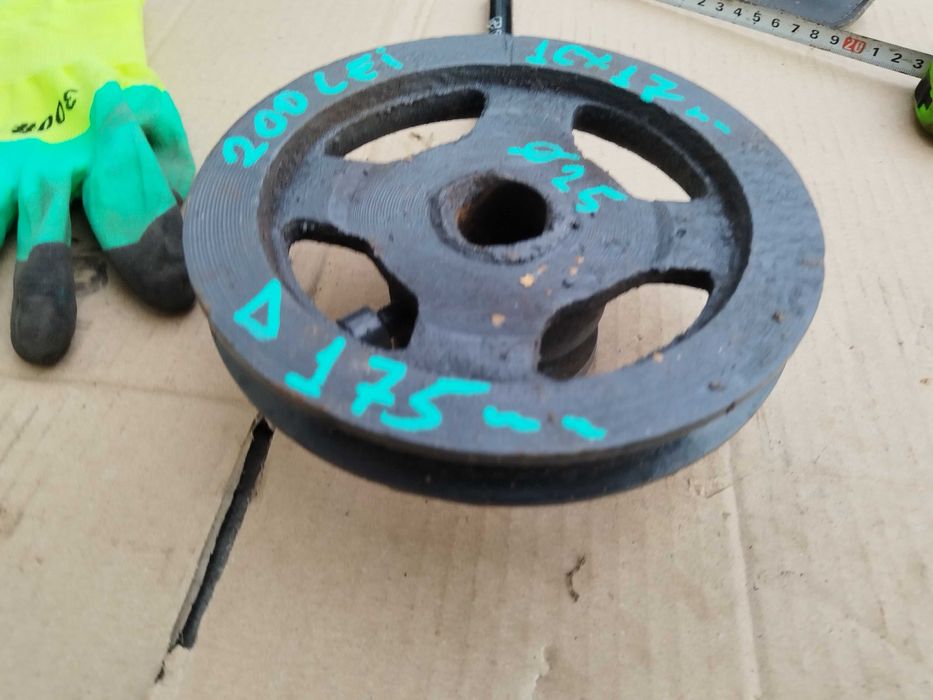 Fulie cu o curea de diametrul 175 mm