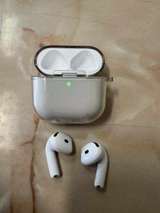 Vand airpods 4 cu anc noi originale cu factura