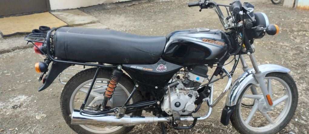 Продам мотоцикл   bajaj boxer