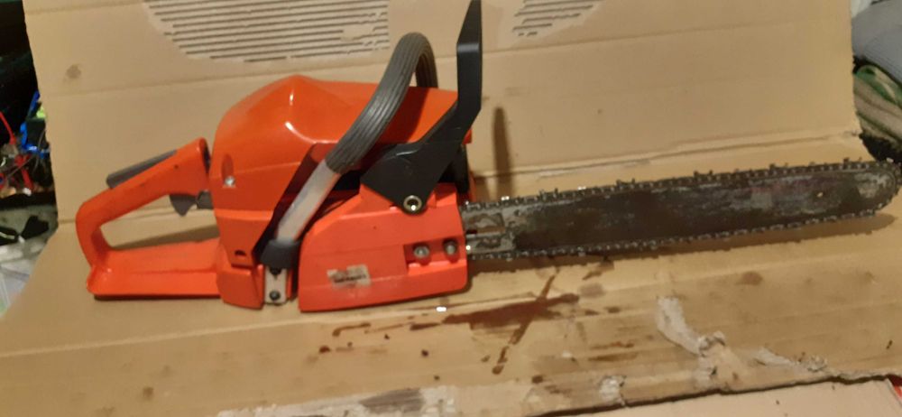 Drujba Husqvarna 36 , in stare buna de functionare