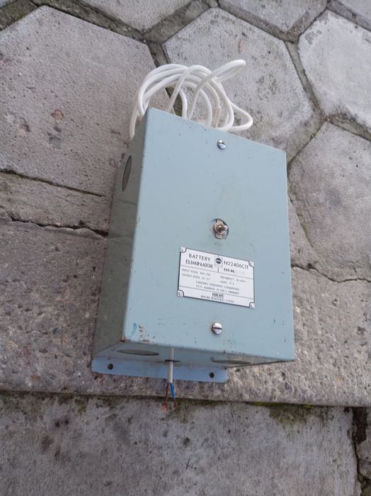 Стар военен елиминатор на батерии