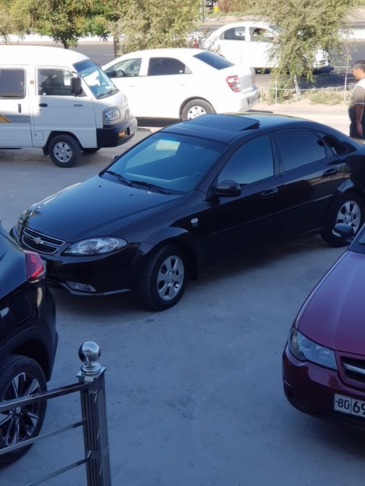 Учу водить машину