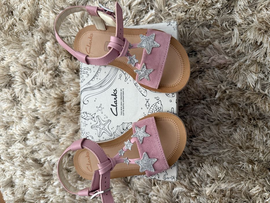 Sandale Clarks, marimea 28