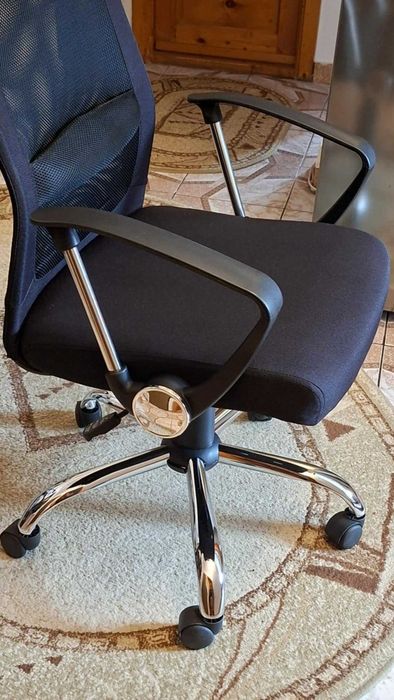 Scaun de birou ergonomic Kring Klaus, stofa + mesh, Negru