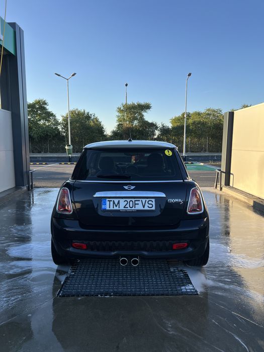Mini Cooper r56 aspect Cooper S