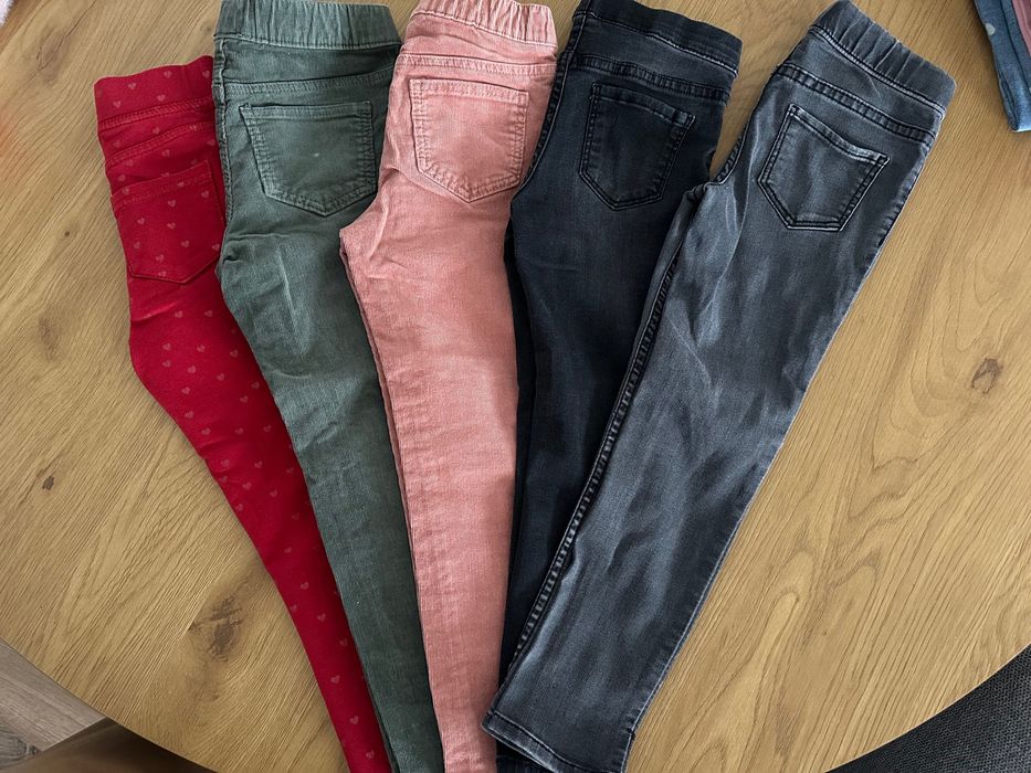 Детски дънки размер 104 от HM