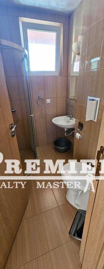 Продава се Двустаен апартамент в к.к. Слънчев бряг - 55 кв.м за 991 €/кв.м - Снимка #3