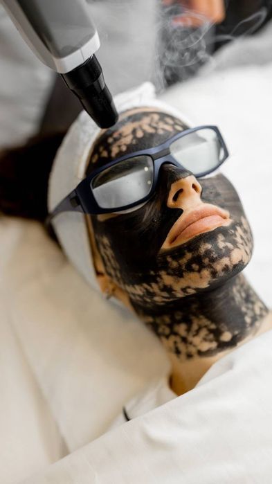 Чистая, гладкая кожа и естественные брови по выгодной цене