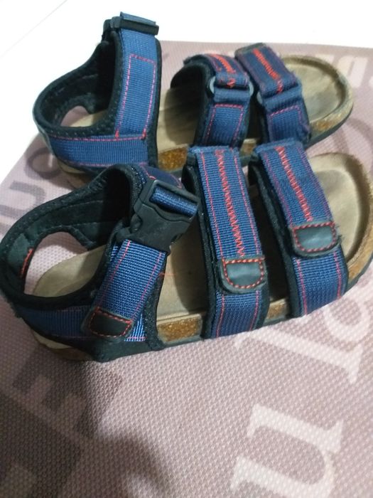 8 Perechi Incaltaminte De Firma Copii 28 lei Perechia