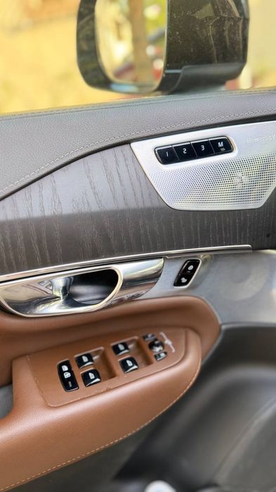 Volvo XC 90 krossover