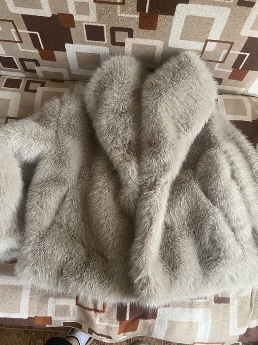 продам шубу искусственную