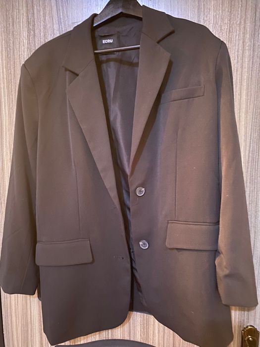 Пиджак черный классический