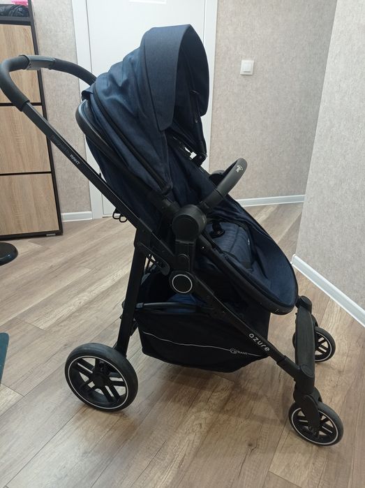 Сдам в аренду удобную и современную детскую коляску .