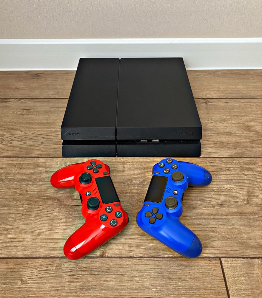 PlayStation 4 с ТОП Играми