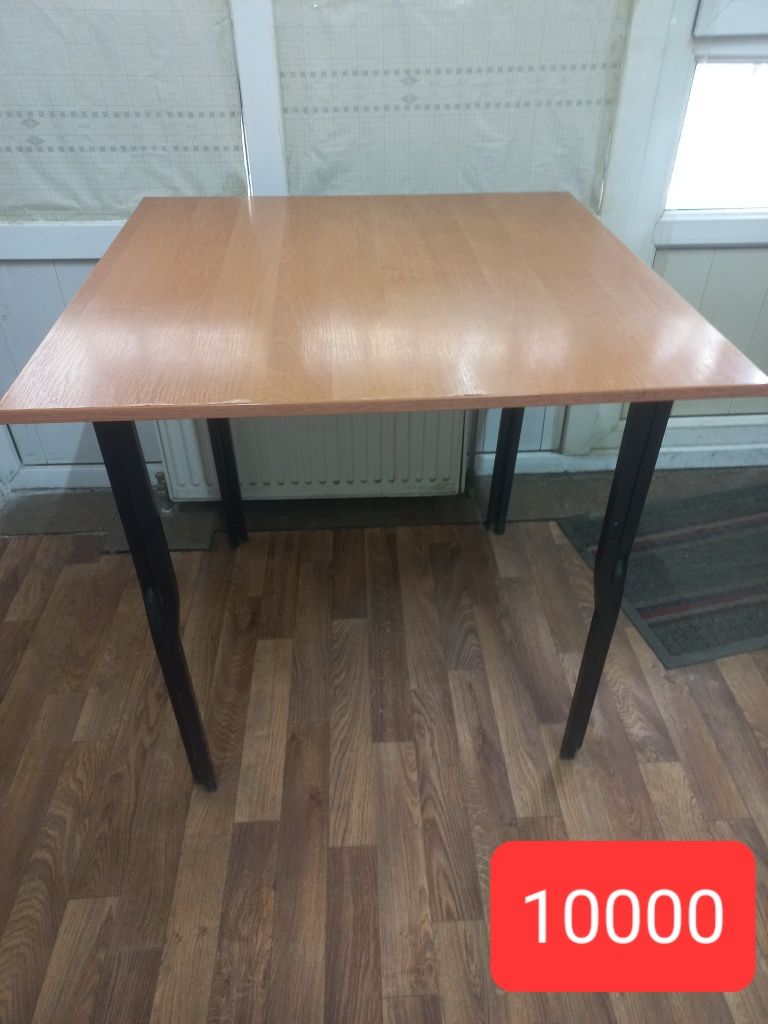 Продам столы 3шт