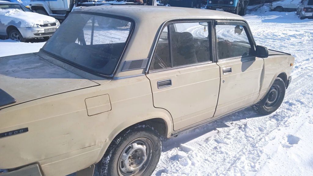 Автомобиль жигули