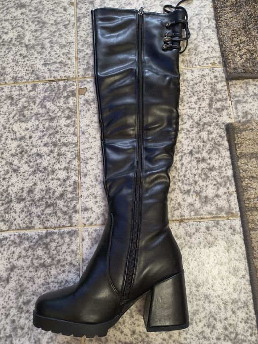 Дамски високи ботуши