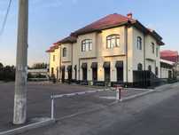Алмазарский район продается большой частный дом 11 соток