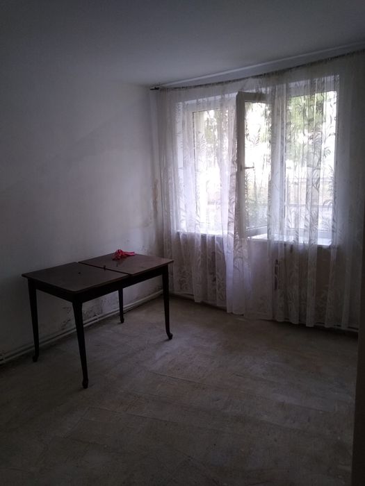 Apartament 3 camere - Strada Victoriei, Slatina - 79.000€ (negociabil)