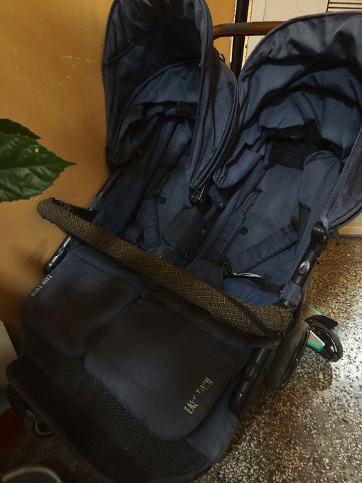 Количка за близнаци Baby monsters easy twin