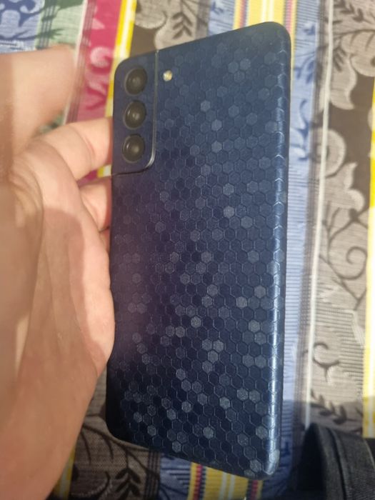 Самсунг с 21 в идеальном состоянии