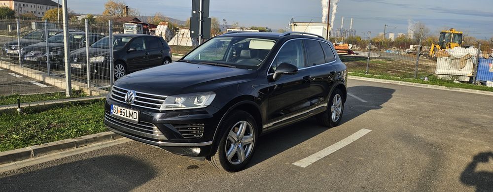 De vinzare WV TOUAREG 2015 pret fixx