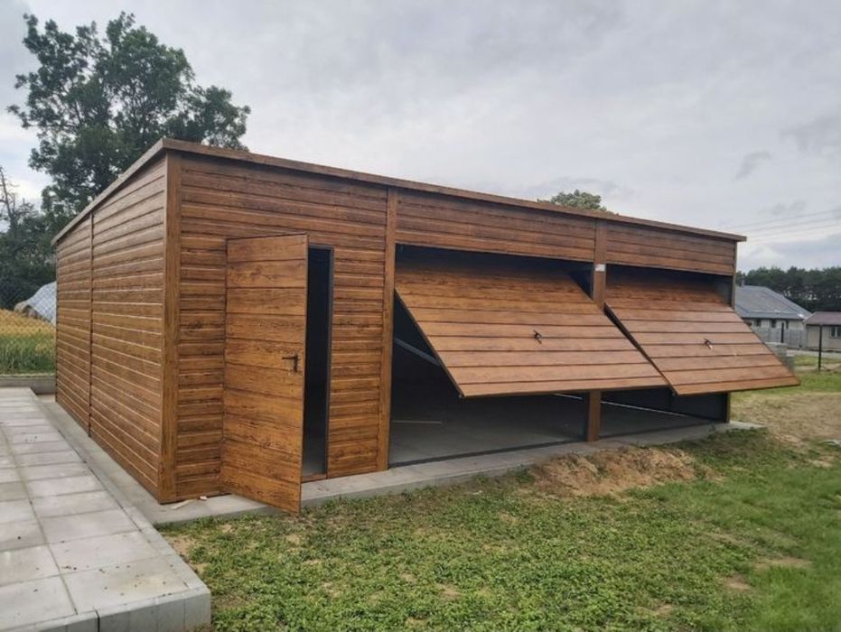 Garaje auto din structura metalica si panou sandwich termoizolant