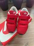 Маратонки Nike 25номер