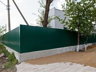 Execut garduri și porți