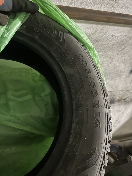 Резина зима 205/60/16