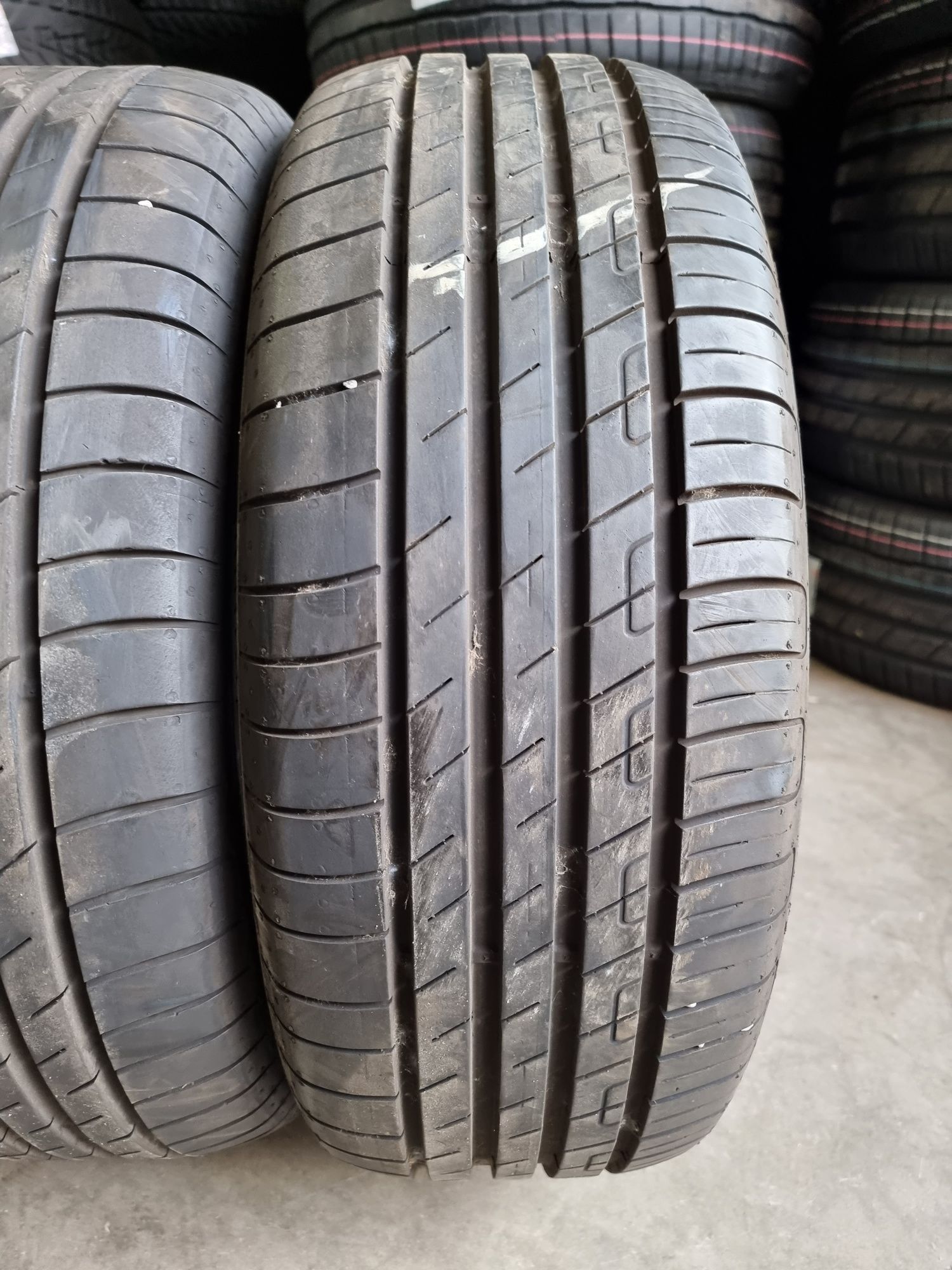 225/55/17 Goodyear 4бр