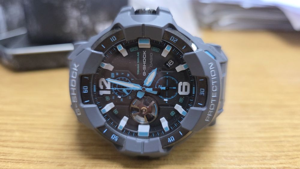 Часовник Casio G Shock GravityMaster