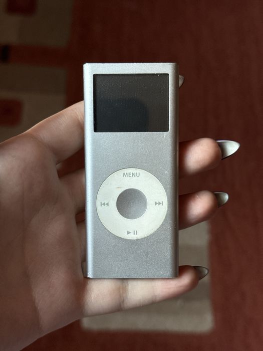 Ipod Nano 2nd generation 2gb silver