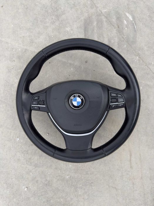 Оригинален волан BMW F10