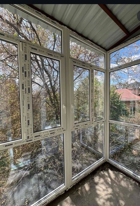 ПЛАСТИКОВЫЕ,Алюминиевые Окна,Двери,Балконы,Витражы