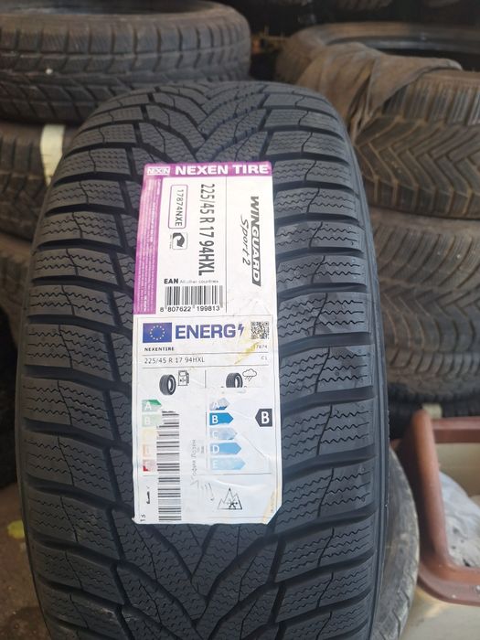 Нови 225 45 17 Nexen