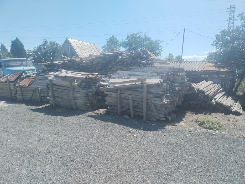 Бетонни колове за лозя и огради