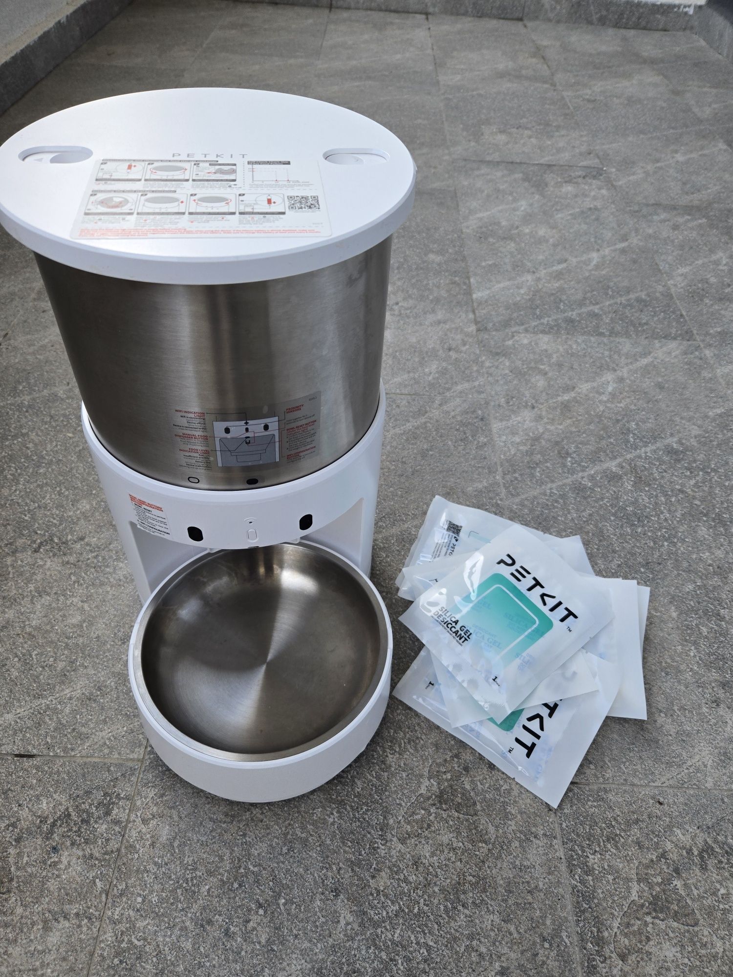Hrănitor automat pentru pisici și câini, Petkit smart, aplicație, 5L