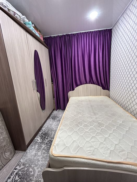 Продам кровать с матрасом