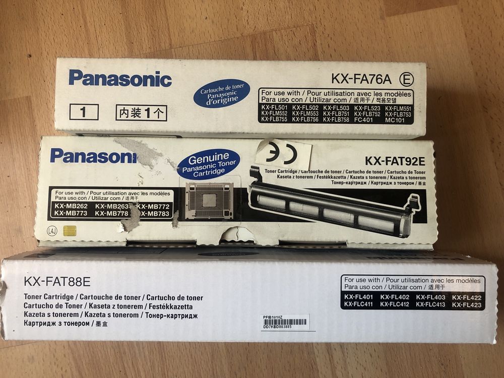 Vând diverse consumabile fax Panasonic originale