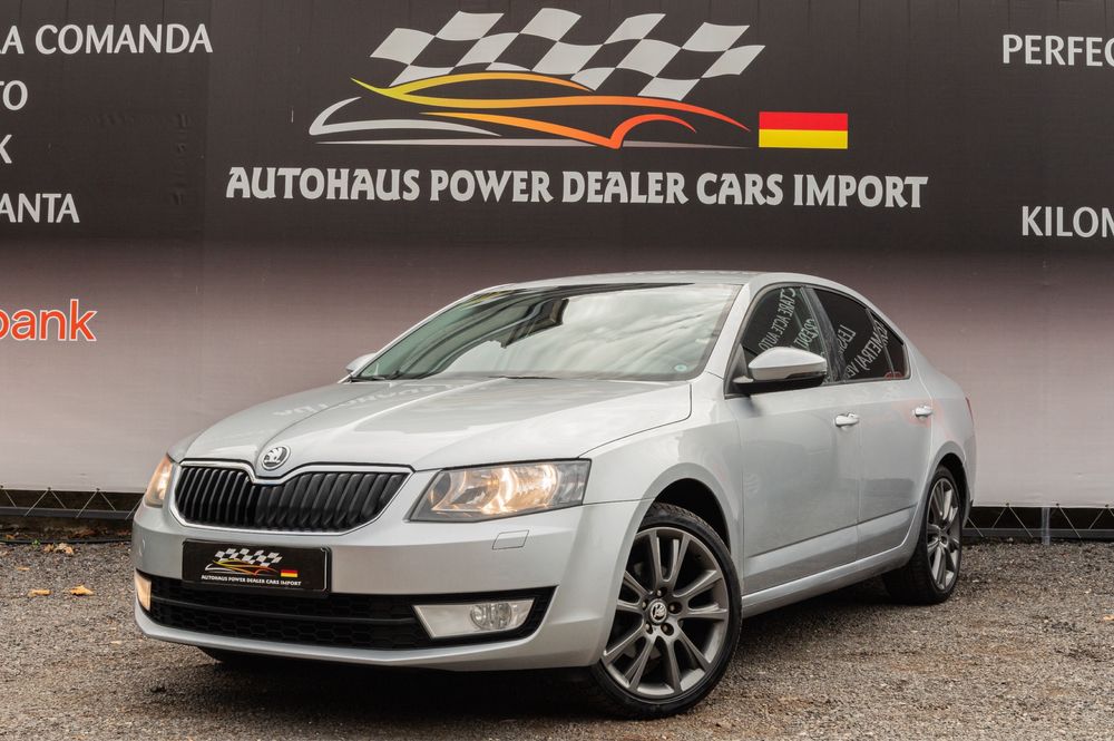 Octavia facelift -scaune incalzite - Credit auto - rate - senzori-