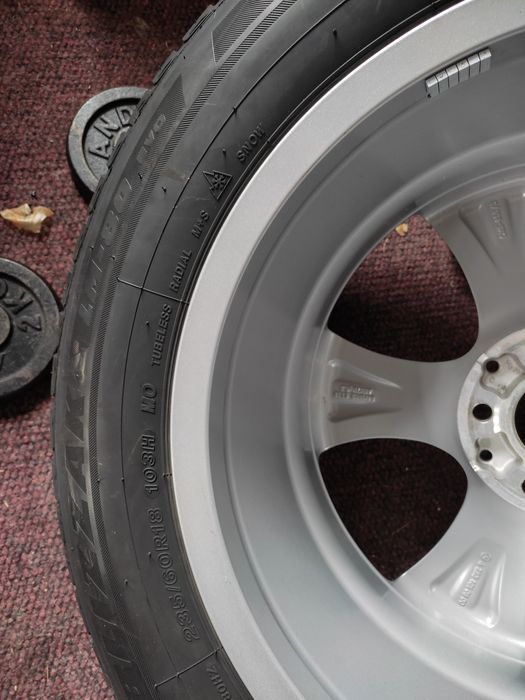 Roti iarna Mercedes GLC 235/60 R18 M+S – jante + anvelope