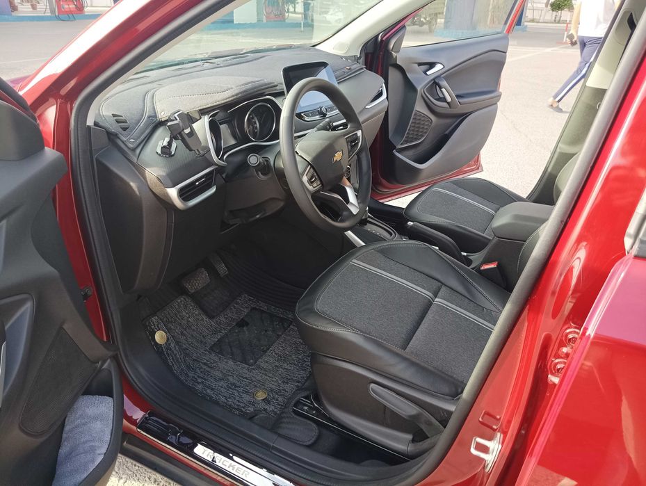 Свой Tracker LTZ