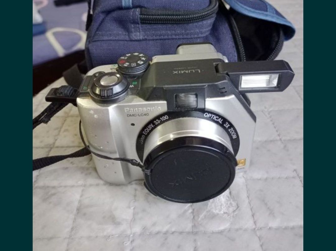 Сотилади фотоаппарат